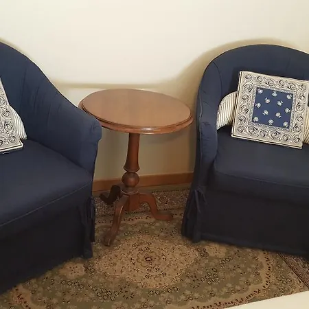 Amaverona Nocleg ze śniadaniem 2*